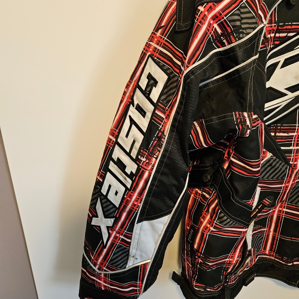 Castle X Racewear Snowmobile Jacket Mens M Red Black Reissa Hitena Winter - Picture 16 of 16